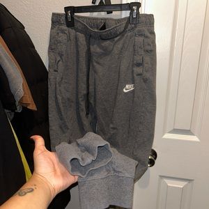 sweatpants